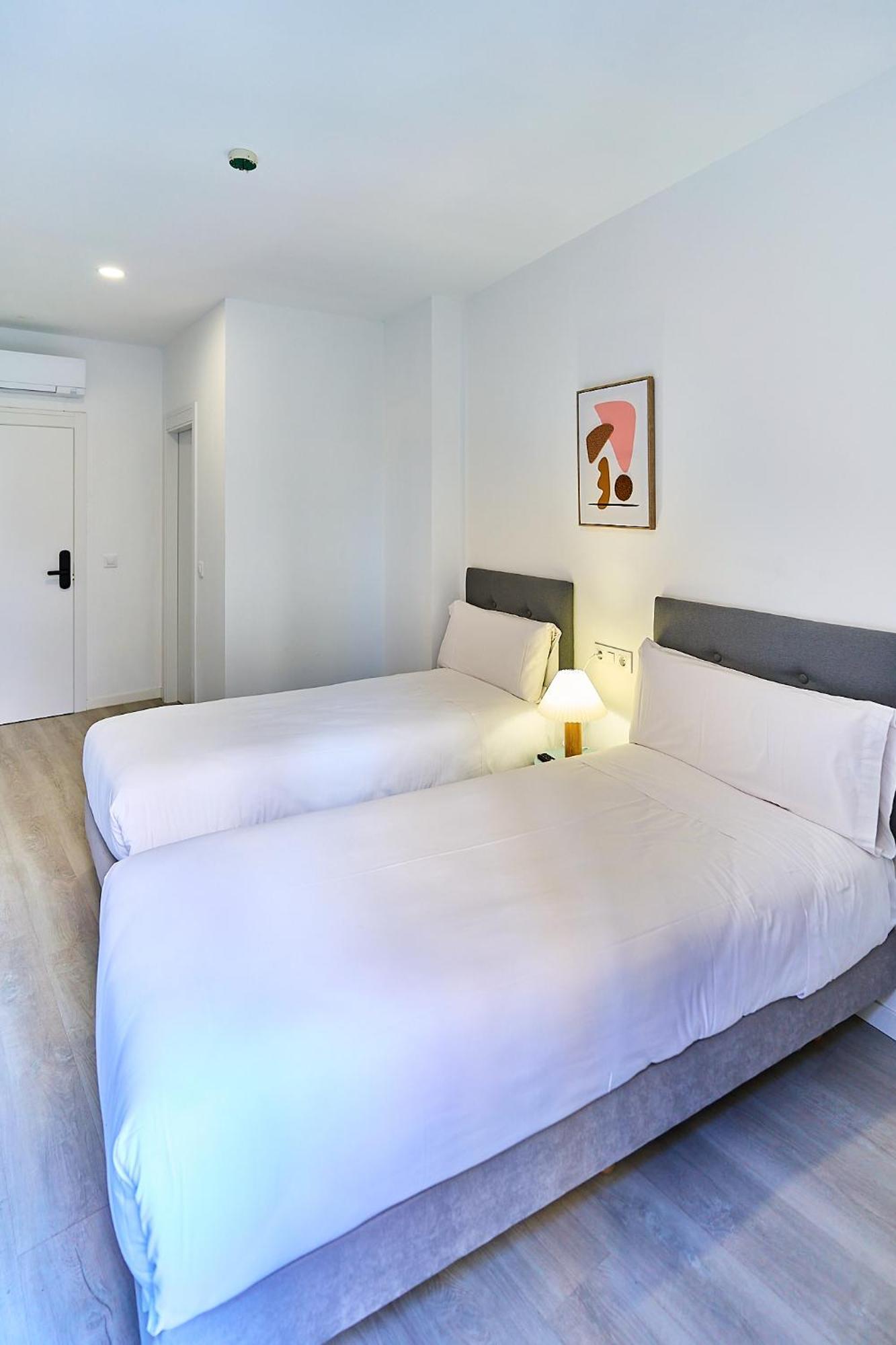 Hotel Gran Via By Gaiarooms Salamanca Kültér fotó